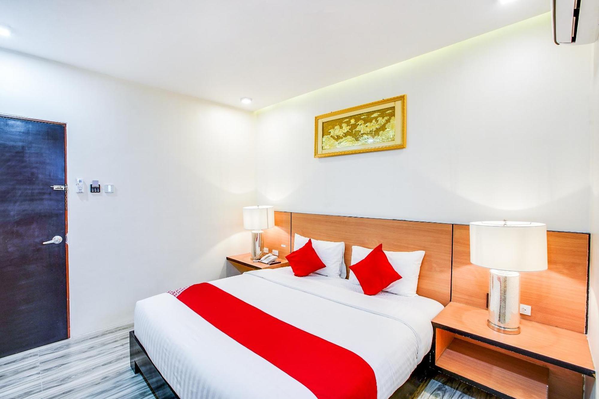 Oyo 489 Casa Mia Hotel Suites General Santos City Exterior photo