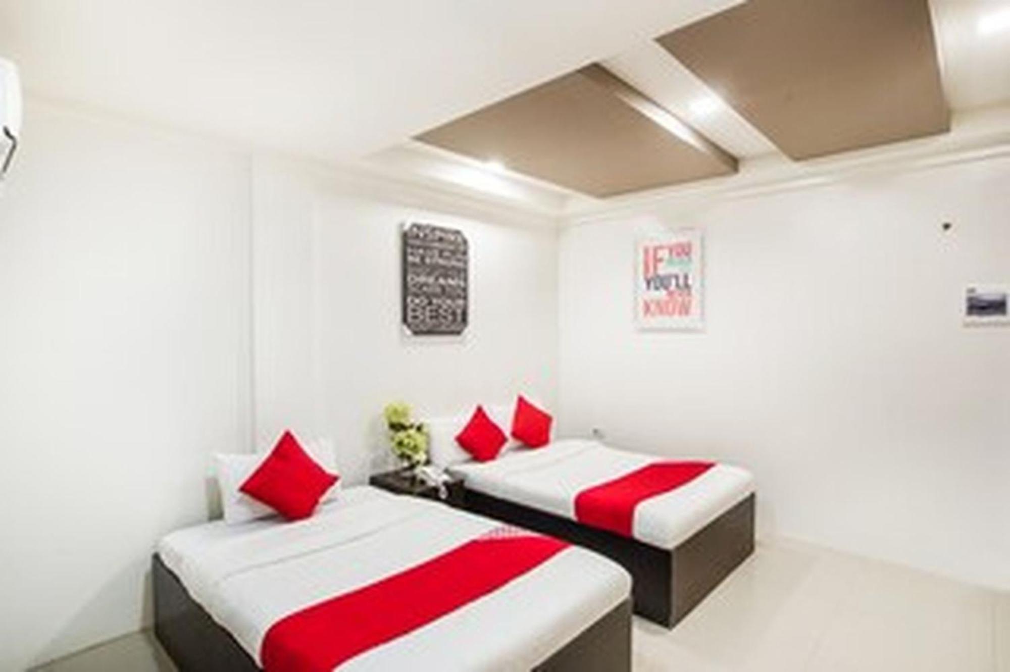 Oyo 489 Casa Mia Hotel Suites General Santos City Exterior photo